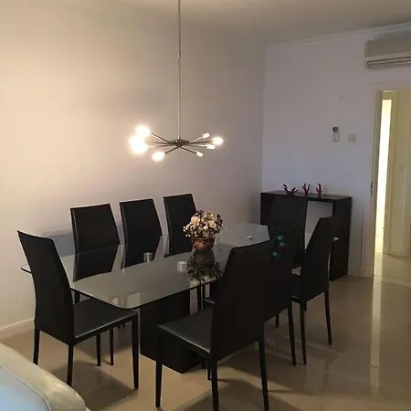 Zrt Apartments Apartman *