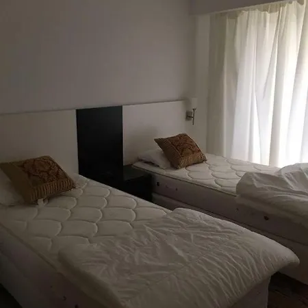 Apartman Zrt Apartments